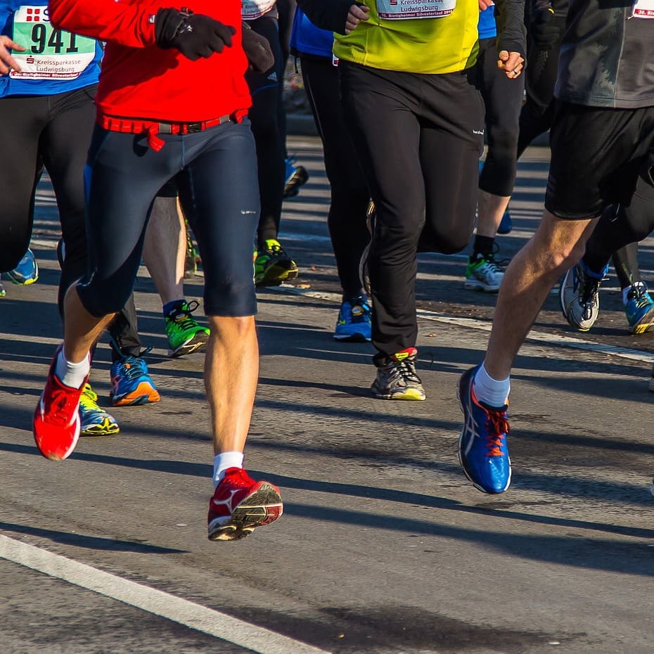 People running in a marathon